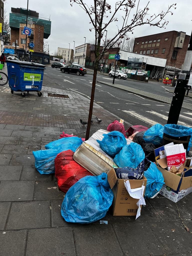 Why Does Brockley Have So Much Rubbish on Its Streets?